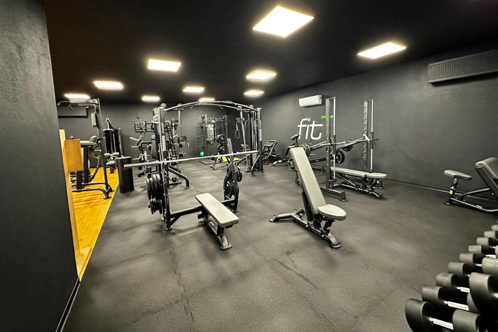 fitplus Zwickau Niederplanitz Freihantelbereich